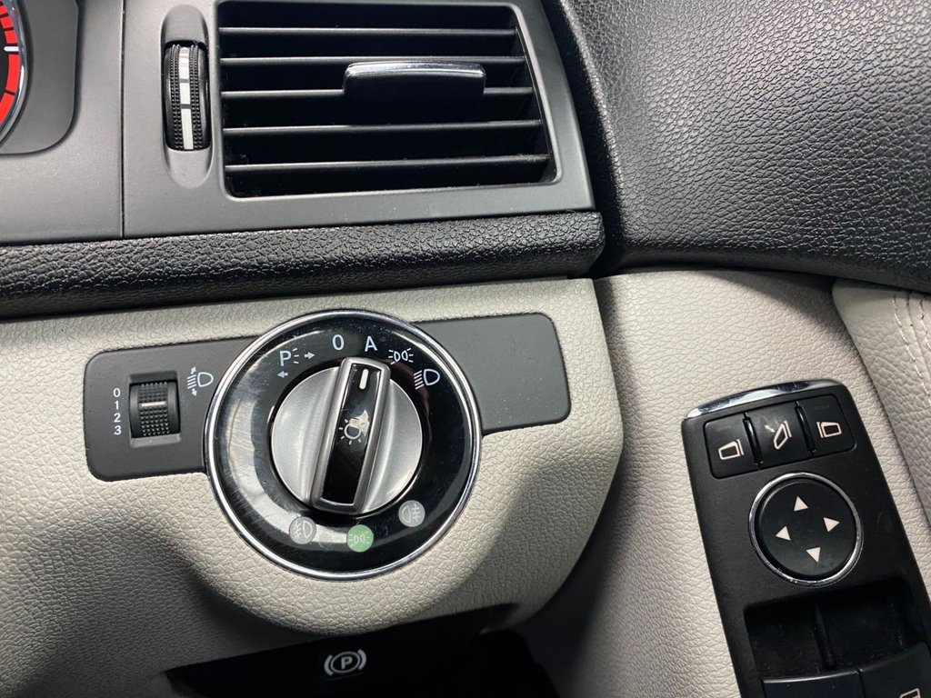 Used Mercedes-Benz C Class 2009 for sale - 76724454: Photo 28