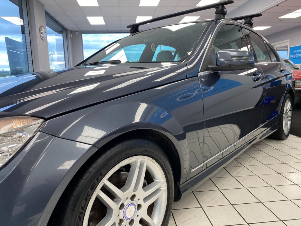 Used Mercedes-Benz C Class 2009 for sale - 76724454: Photo 9