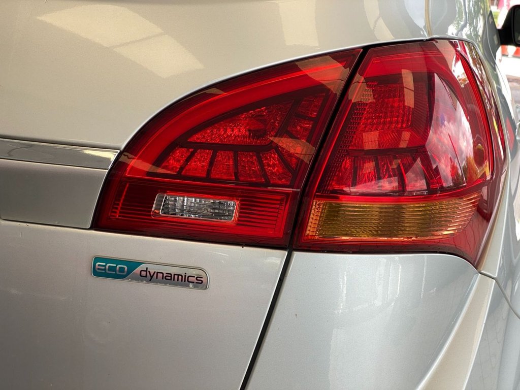 Used Kia Venga 2015 for sale - 74517508: Photo 10