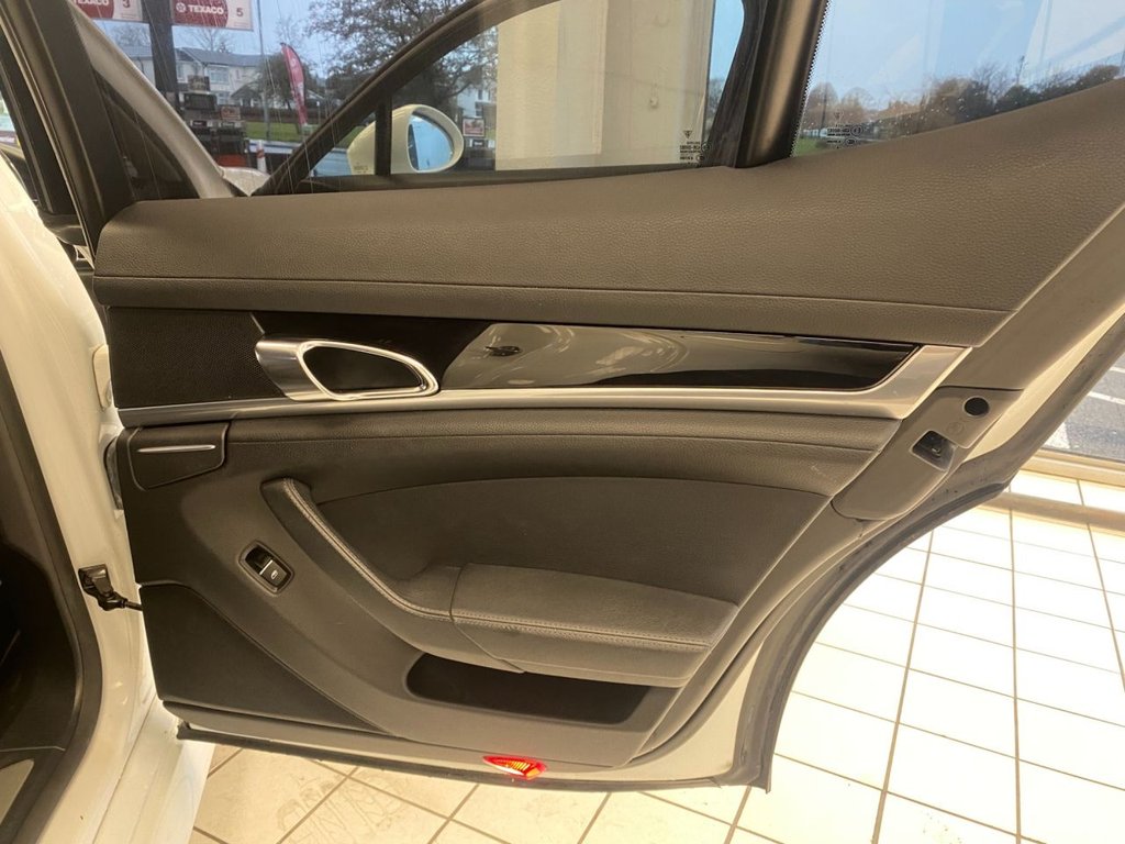 Used Porsche Panamera 2015 for sale - 76820743: Photo 22