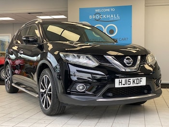 Used Nissan X-Trail 2015 for sale - 76582081: Photo
