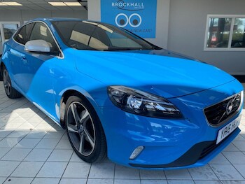 Used Volvo V40 2016 for sale - 78487480: Photo