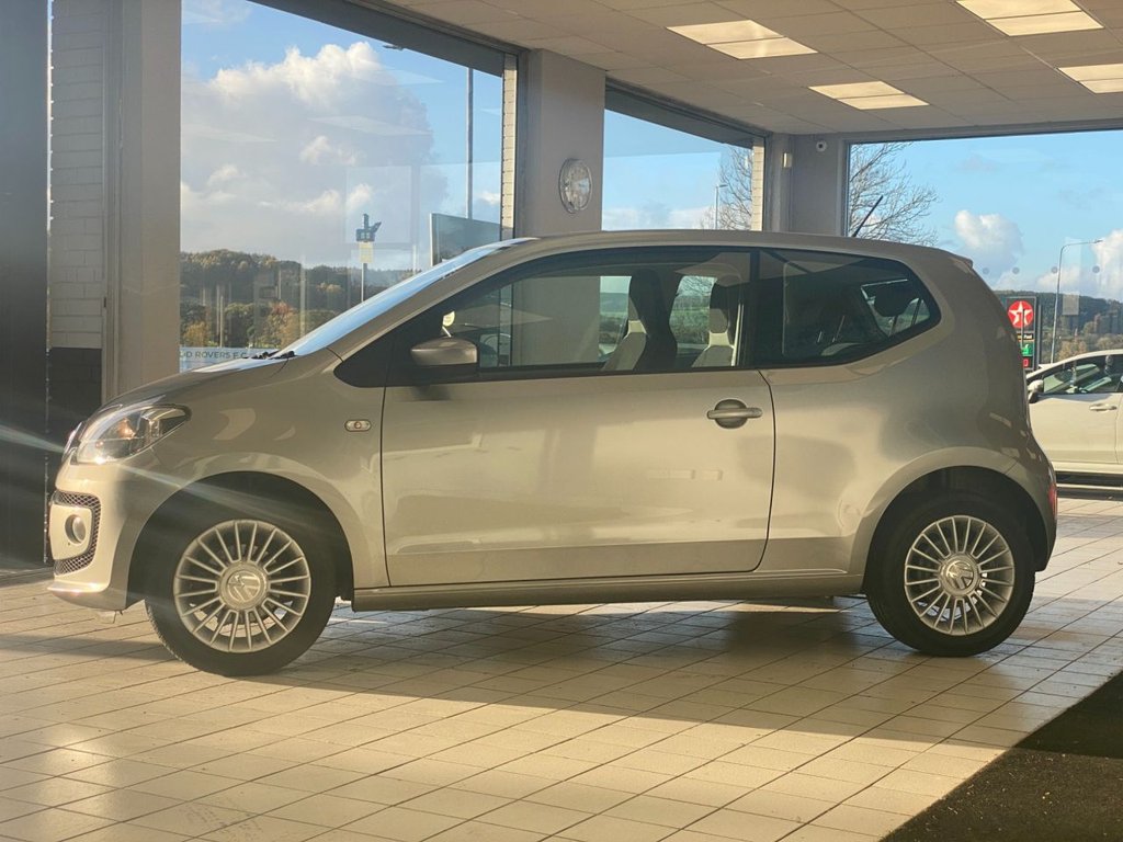 Used Volkswagen up! 2014 for sale - 76439394: Photo 8