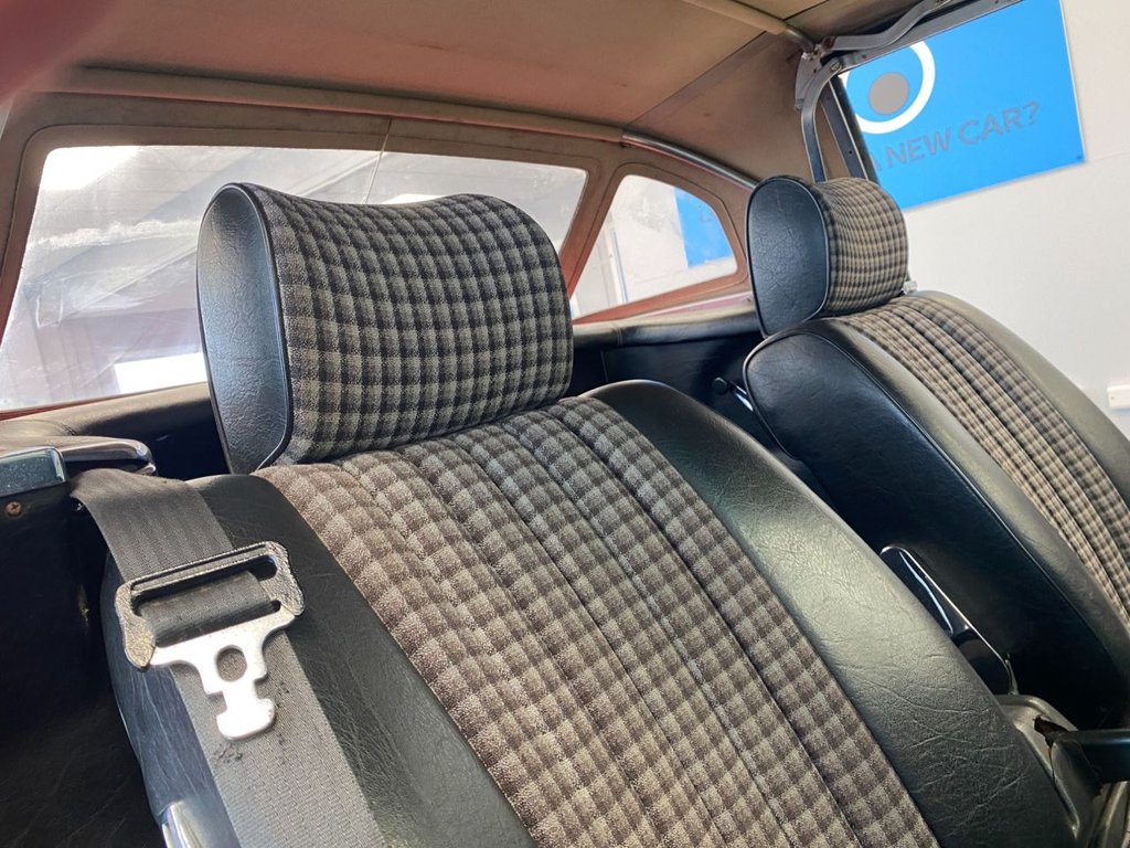 Used Mercedes-Benz 280 SL 1981 for sale - 77133065: Photo 23