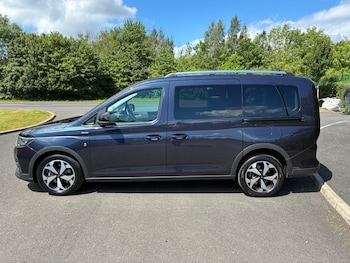 Used Ford Grand Tourneo Connect 2023 for sale - 78976723: Photo