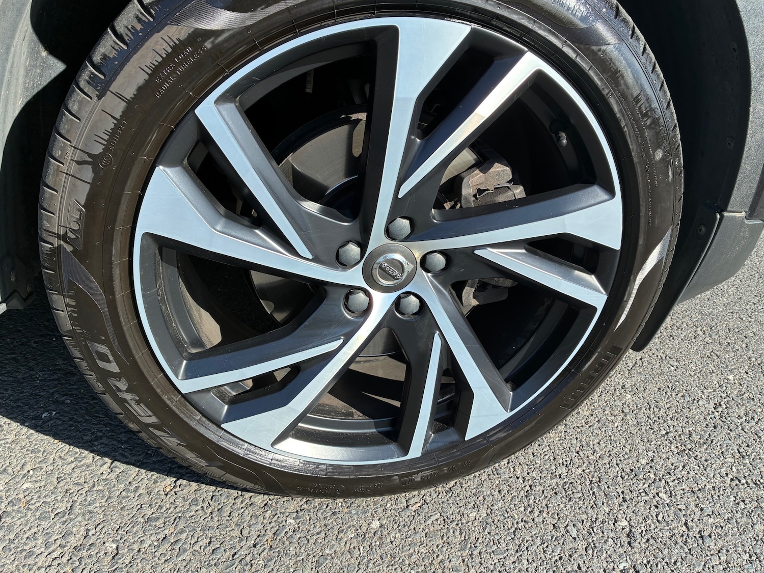 Used Volvo XC40 2020 for sale - 76455604: Photo 6