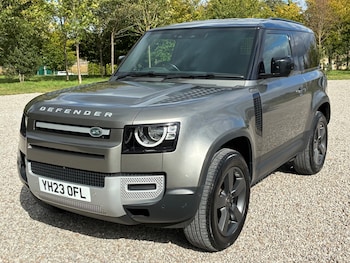 Used Land Rover Defender 2023 for sale - 75604443: Photo