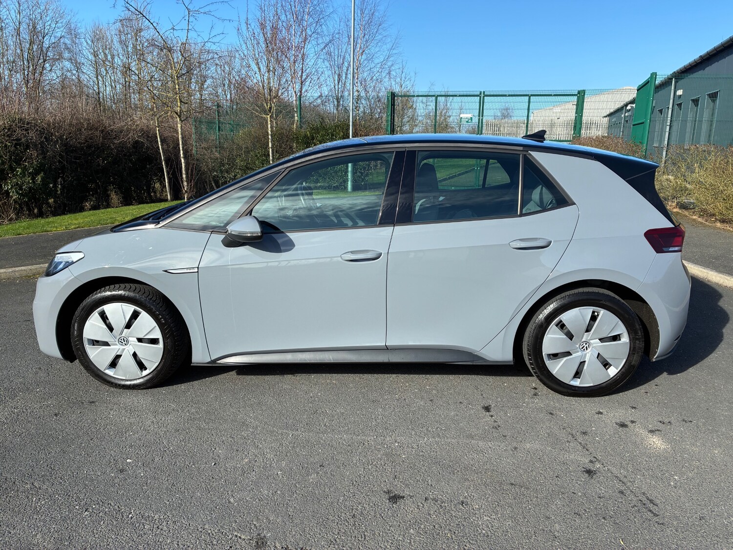 Used Volkswagen ID.3 2023 for sale - 77736213: Photo 3