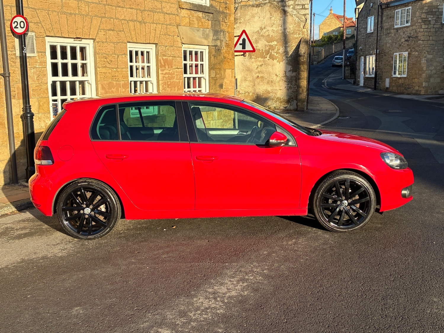 Used Volkswagen Golf 2012 for sale - 76746443: Photo 2