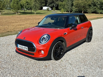 Used MINI Hatch 2018 for sale - 79623337: Photo