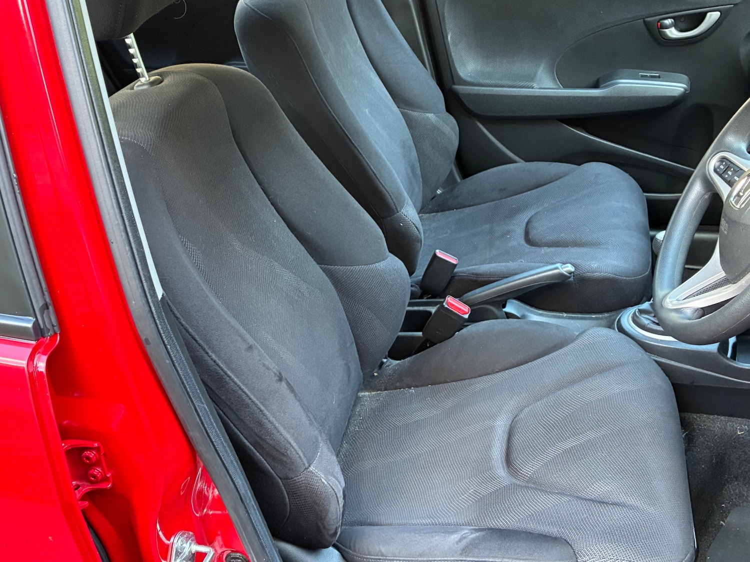 Used Honda Jazz 2010 for sale - 76387468: Photo 4