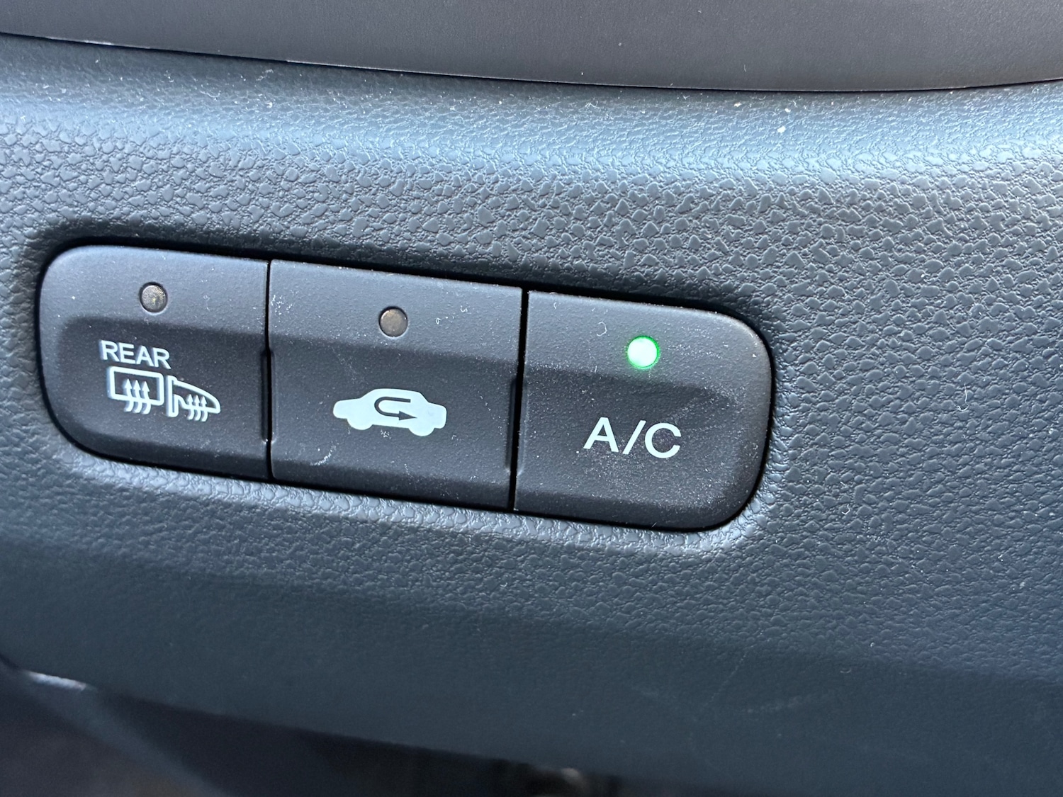 Used Honda Jazz 2010 for sale - 76387468: Photo 5