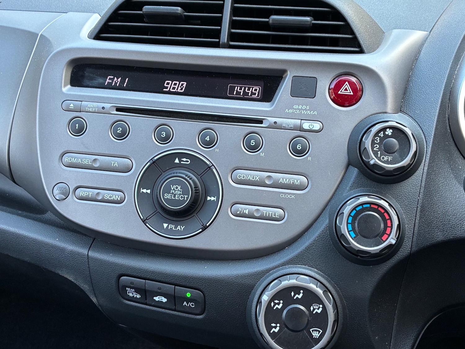 Used Honda Jazz 2010 for sale - 76387468: Photo 6