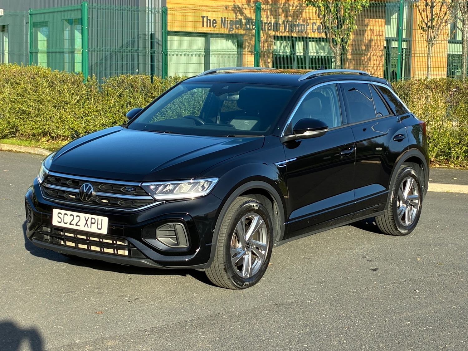 Used Volkswagen T-Roc 2022 for sale - 76610229: Photo 1