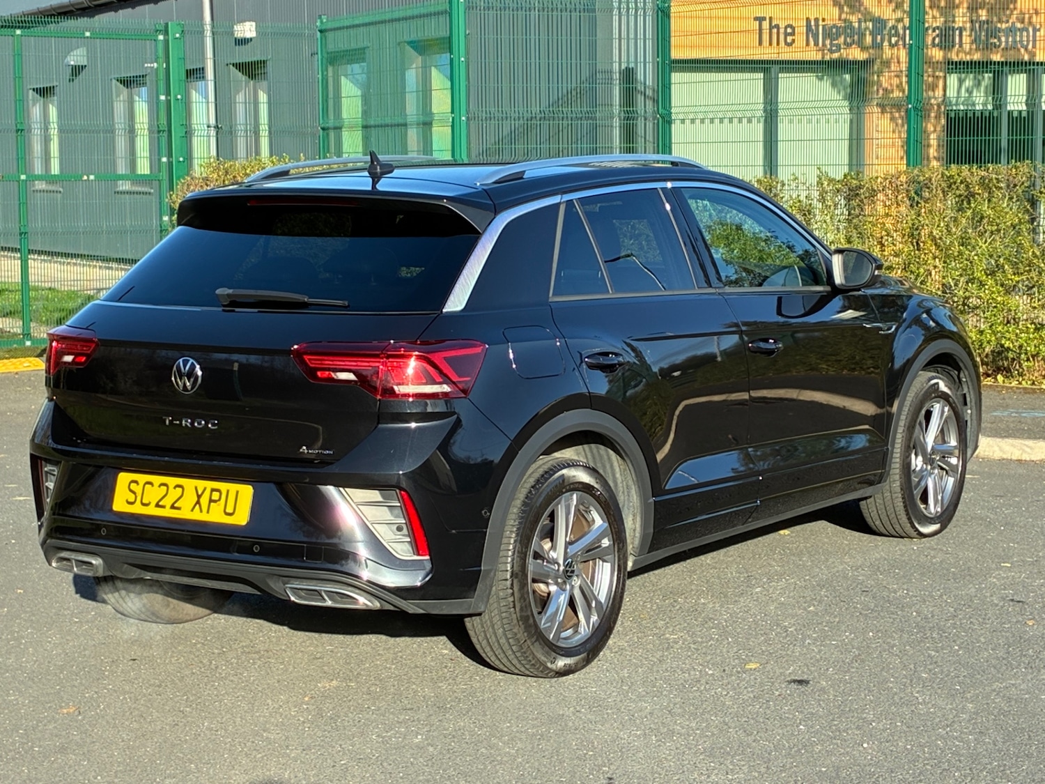 Used Volkswagen T-Roc 2022 for sale - 76610229: Photo 5