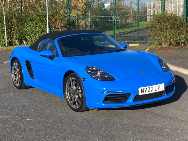 Used Porsche Boxster 2022 for sale - 75621622: Photo 2