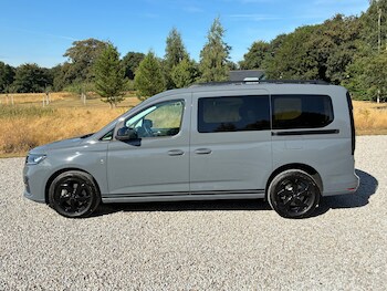 Used Ford Tourneo Connect 2023 for sale - 79479423: Photo