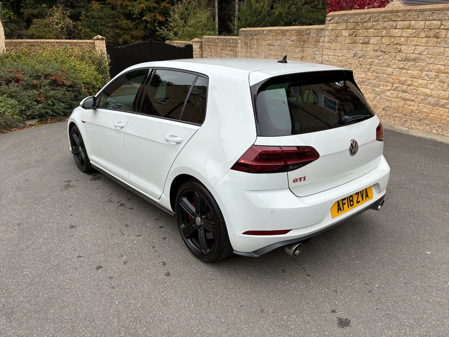 Used Volkswagen Golf 2018 for sale - 76309480: Photo 8