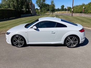 Used Audi TT 2018 for sale - 76548012: Photo