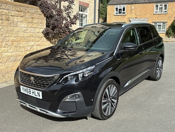 Peugeot - 5008