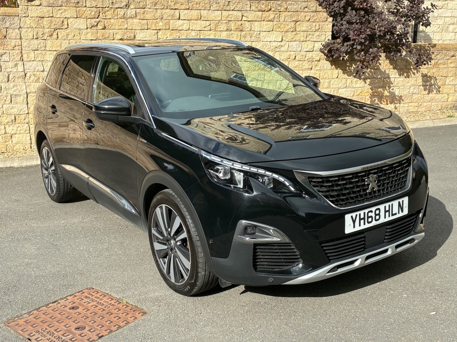 Used Peugeot 5008 2018 for sale - 76041127: Photo 2