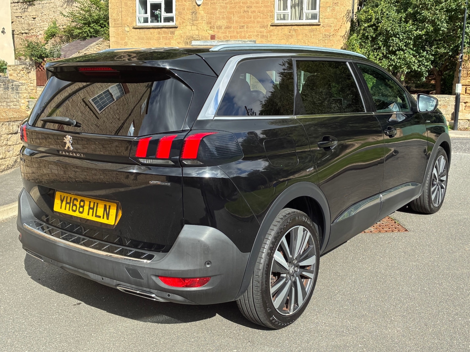 Used Peugeot 5008 2018 for sale - 76041127: Photo 6