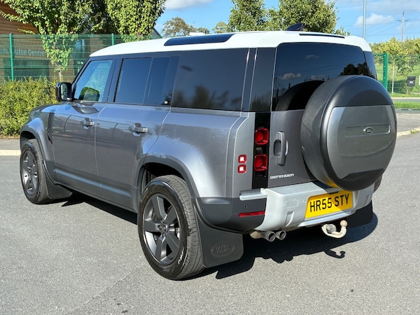 Used Land Rover Defender 2021 for sale - 75604351: Photo 5