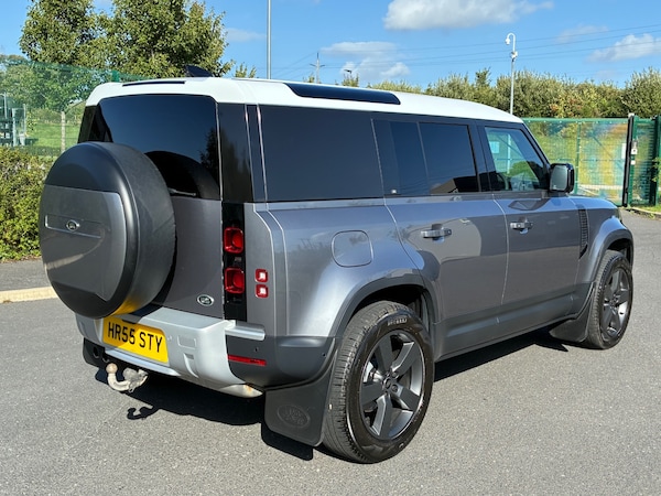 Used Land Rover Defender 2021 for sale - 75604351: Photo 7