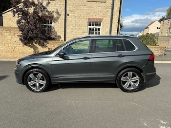 Used Volkswagen Tiguan 2019 for sale - 76024283: Photo