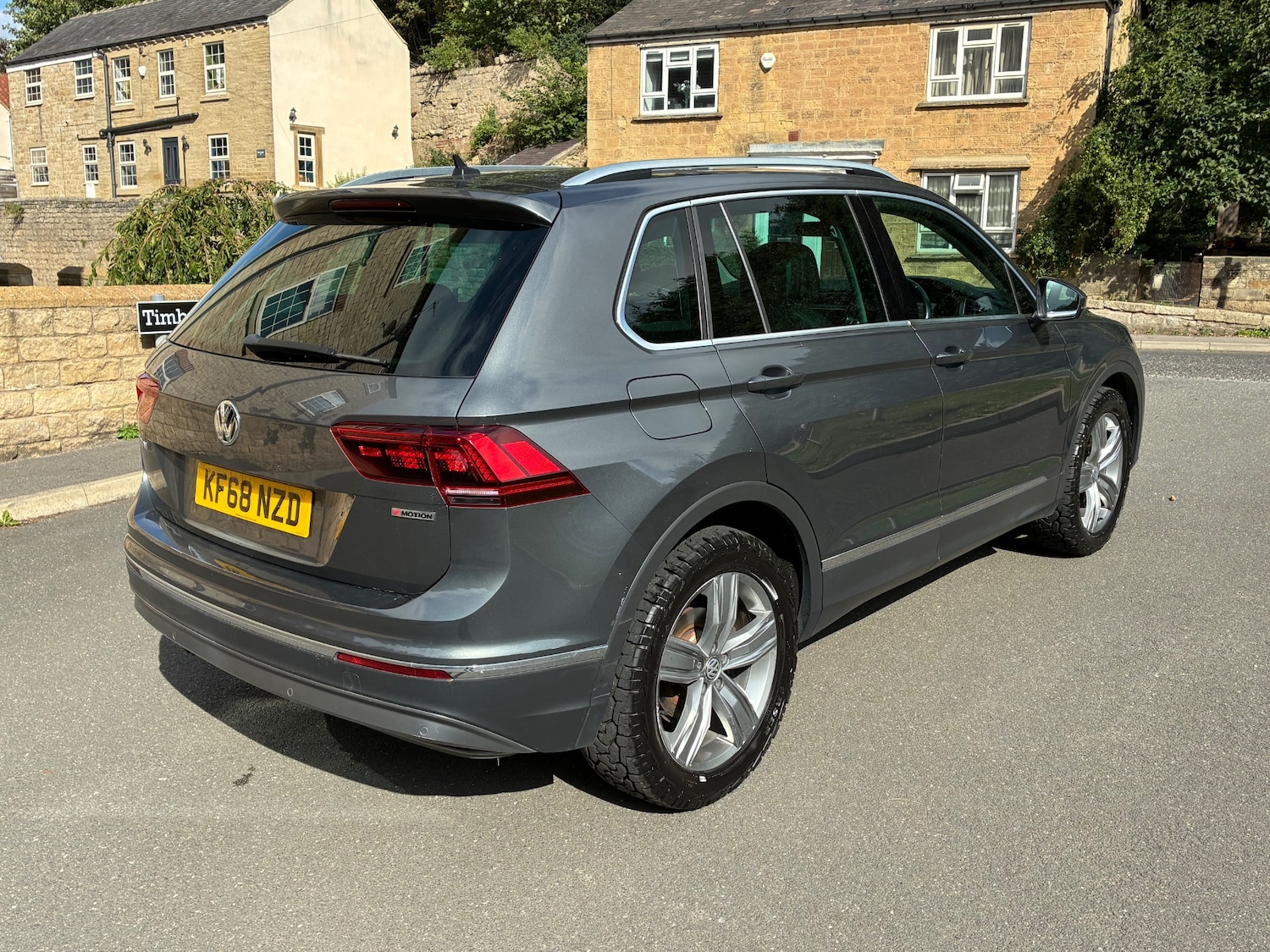 Used Volkswagen Tiguan 2019 for sale - 76024283: Photo 5
