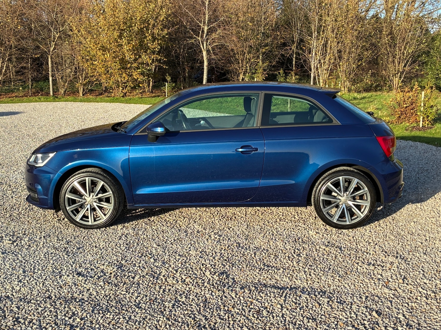 Used Audi A1 2016 for sale - 76911476: Photo 3