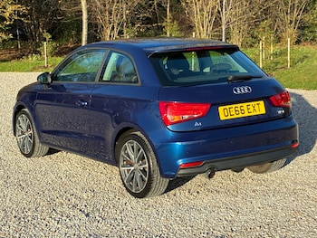Used Audi A1 2016 for sale - 76911476: Photo