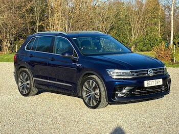 2017 (17) - 2.0 TDi 150 R-Line 5dr