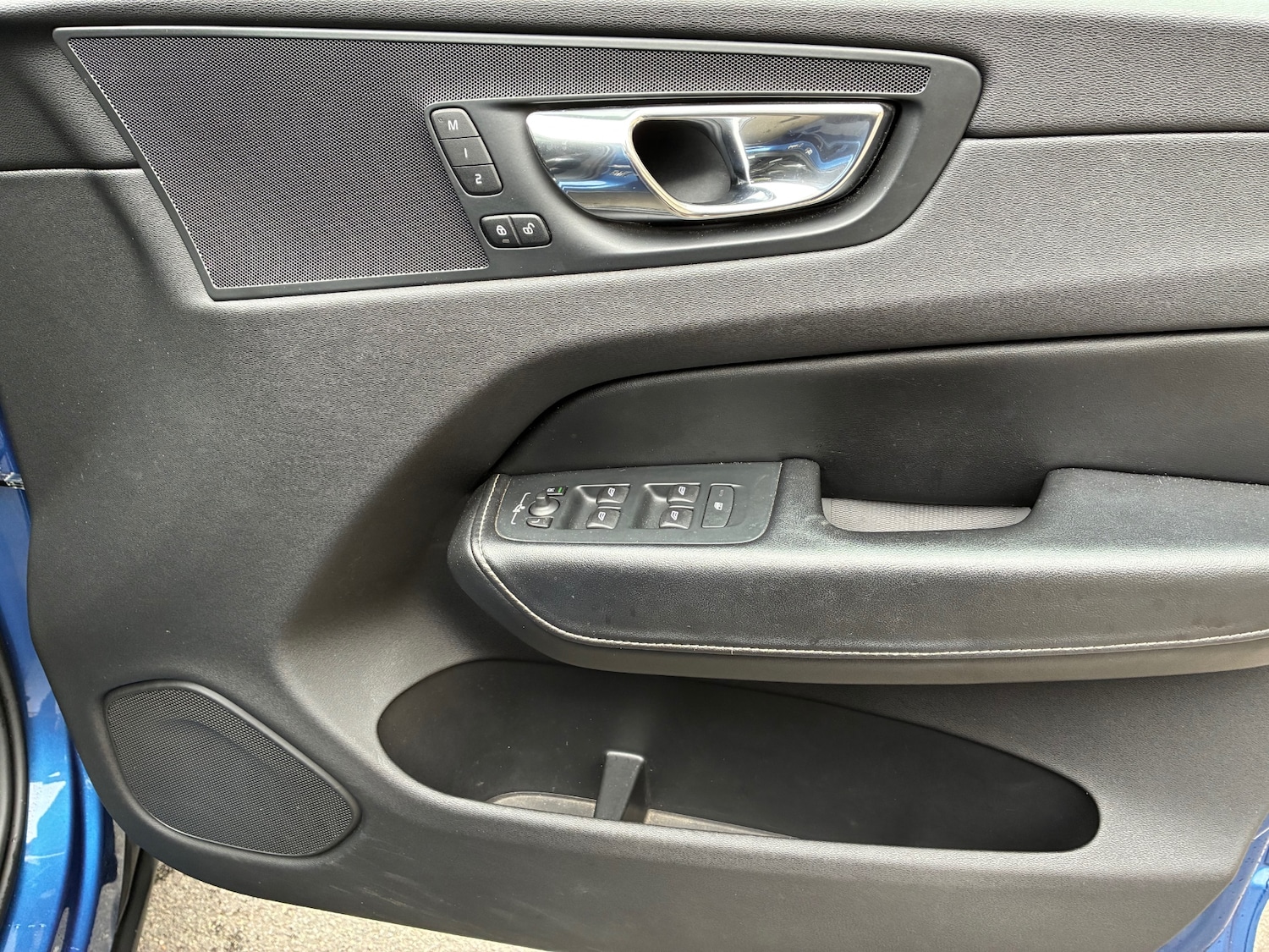 Used Volvo XC60 2017 for sale - 76285808: Photo 21