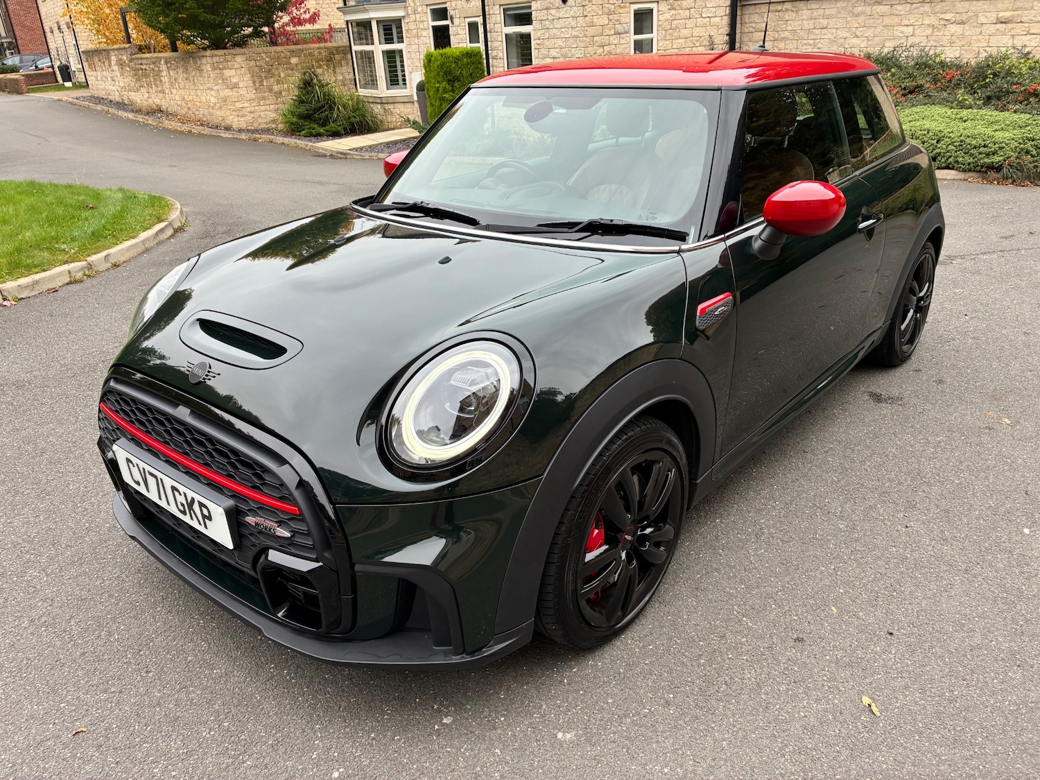 Used MINI Hatch 2021 for sale - 76309484: Photo 1