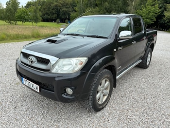 Used Toyota Hilux 2010 for sale - 78913282: Photo
