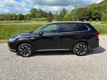 Used Mitsubishi Outlander 2017 for sale - 78603942: Photo