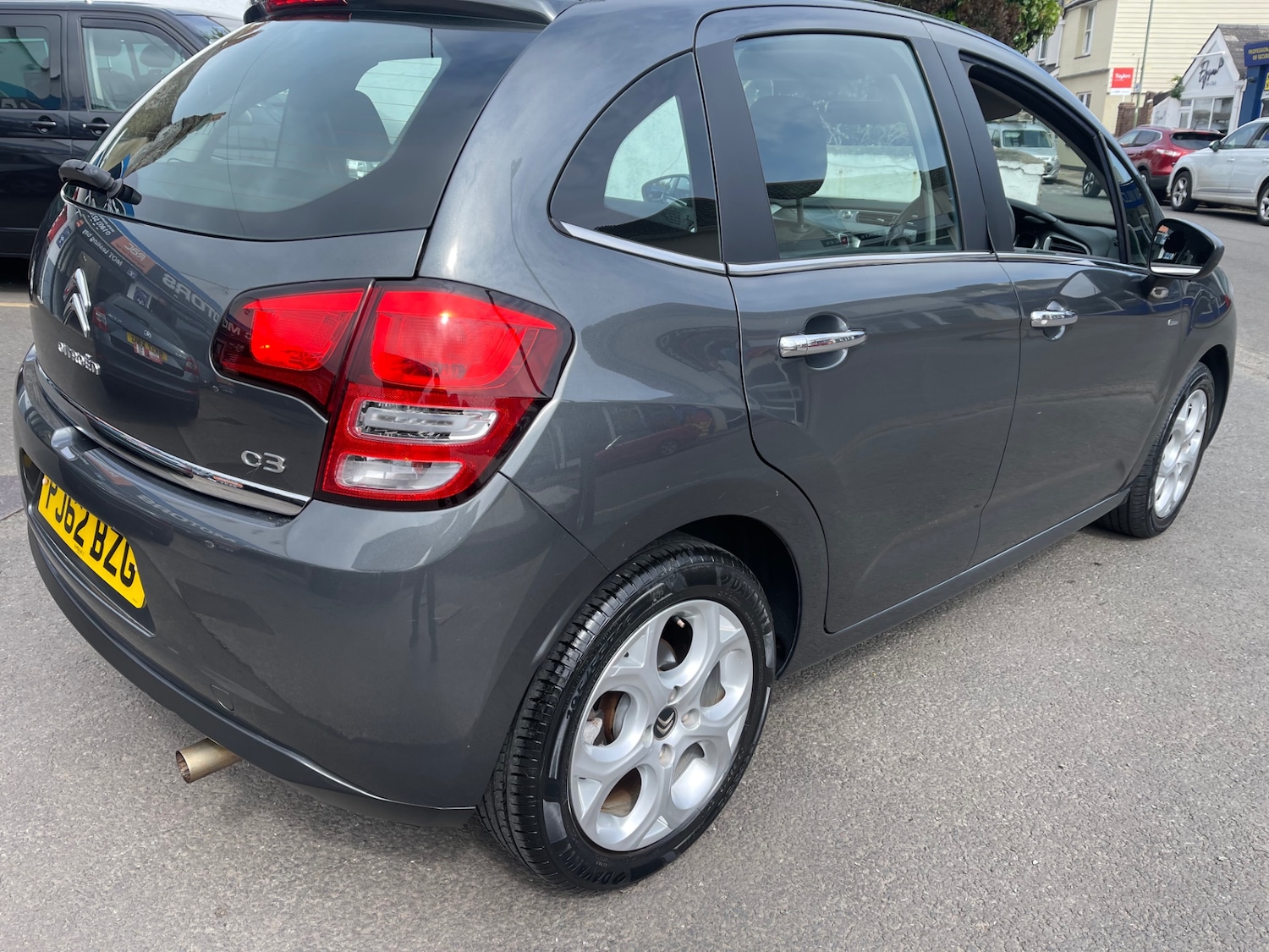 Vehicle 4