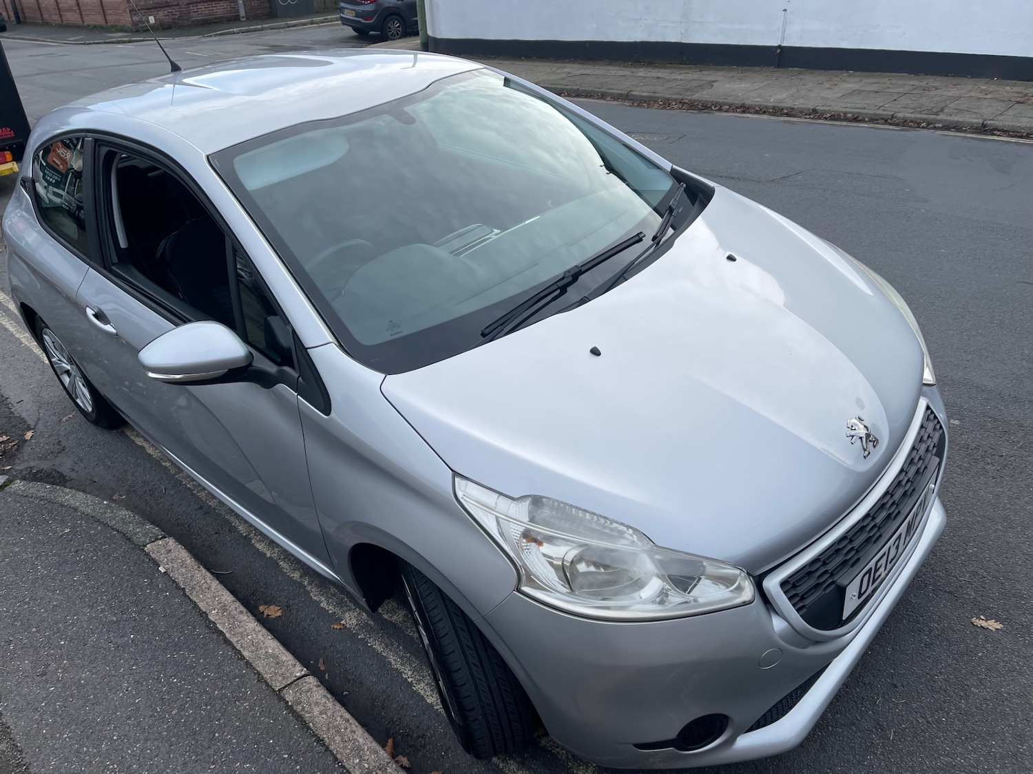 Used Peugeot 208 2013 for sale - 76478268: Photo 25