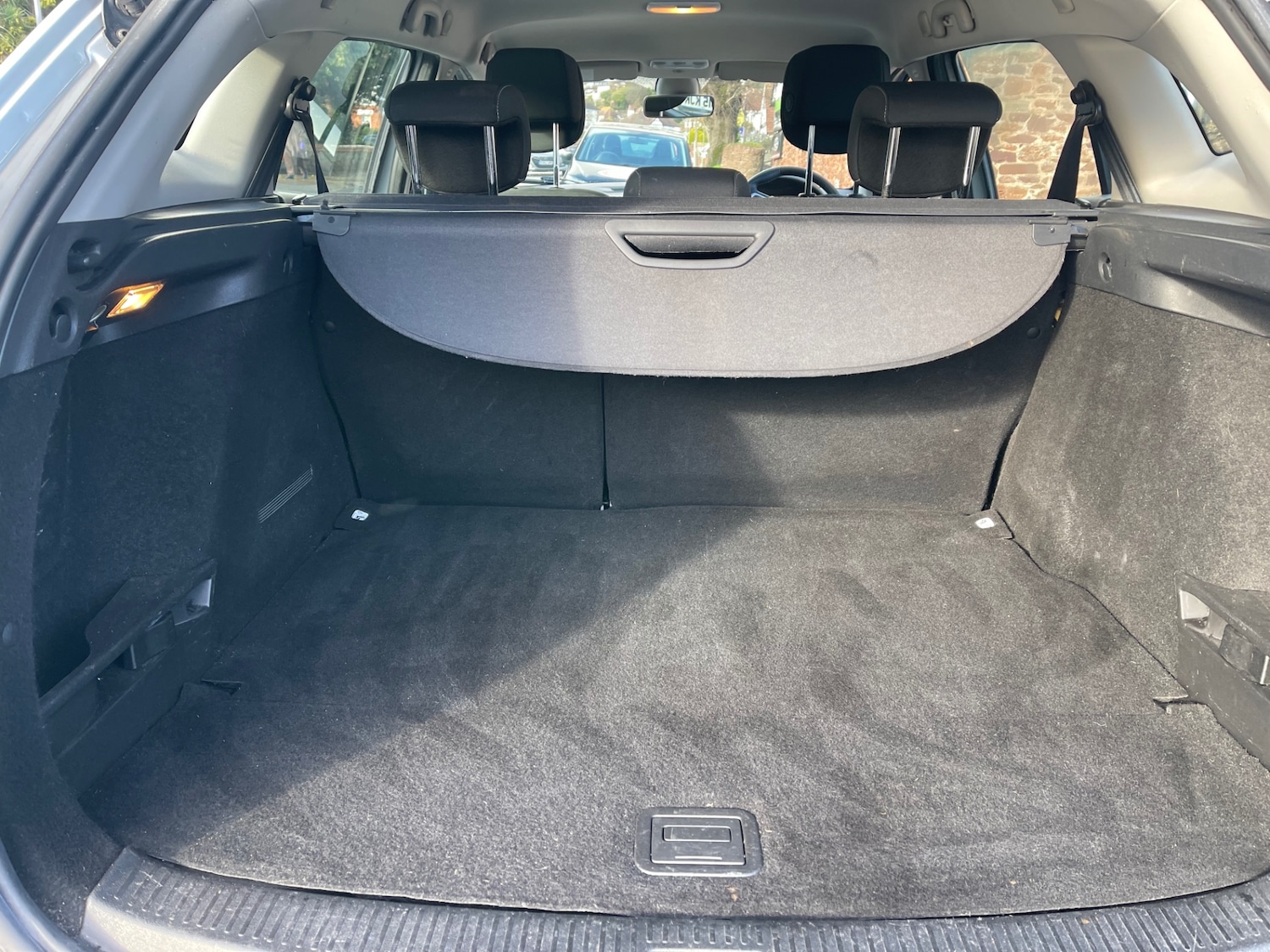 Used Renault Megane 2012 for sale - 77168373: Photo 12