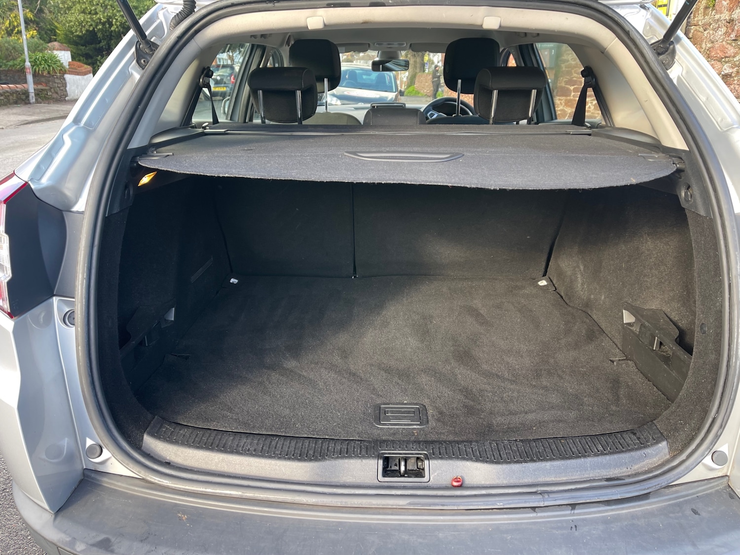 Used Renault Megane 2012 for sale - 77168373: Photo 13