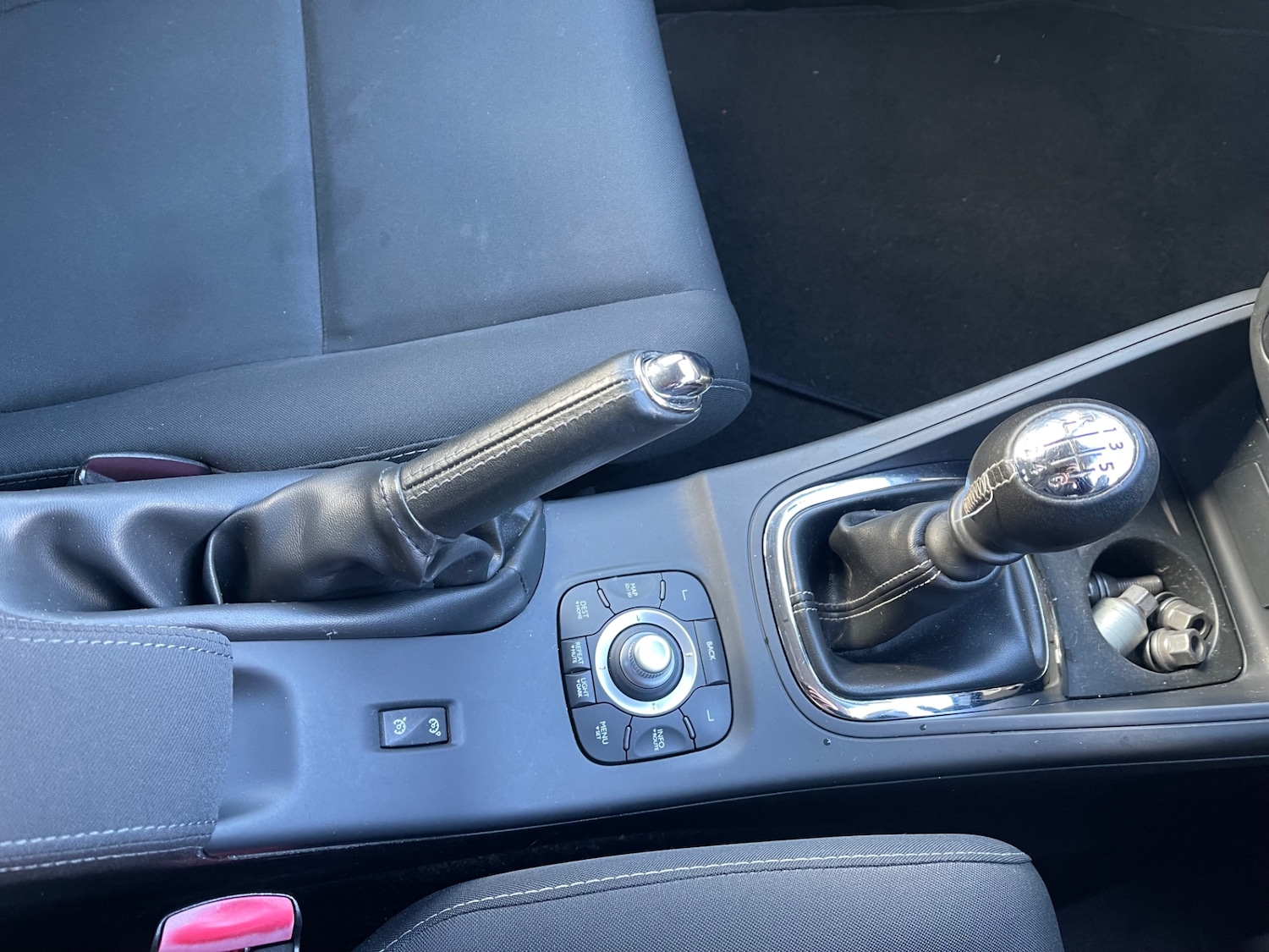 Used Renault Megane 2012 for sale - 77168373: Photo 28