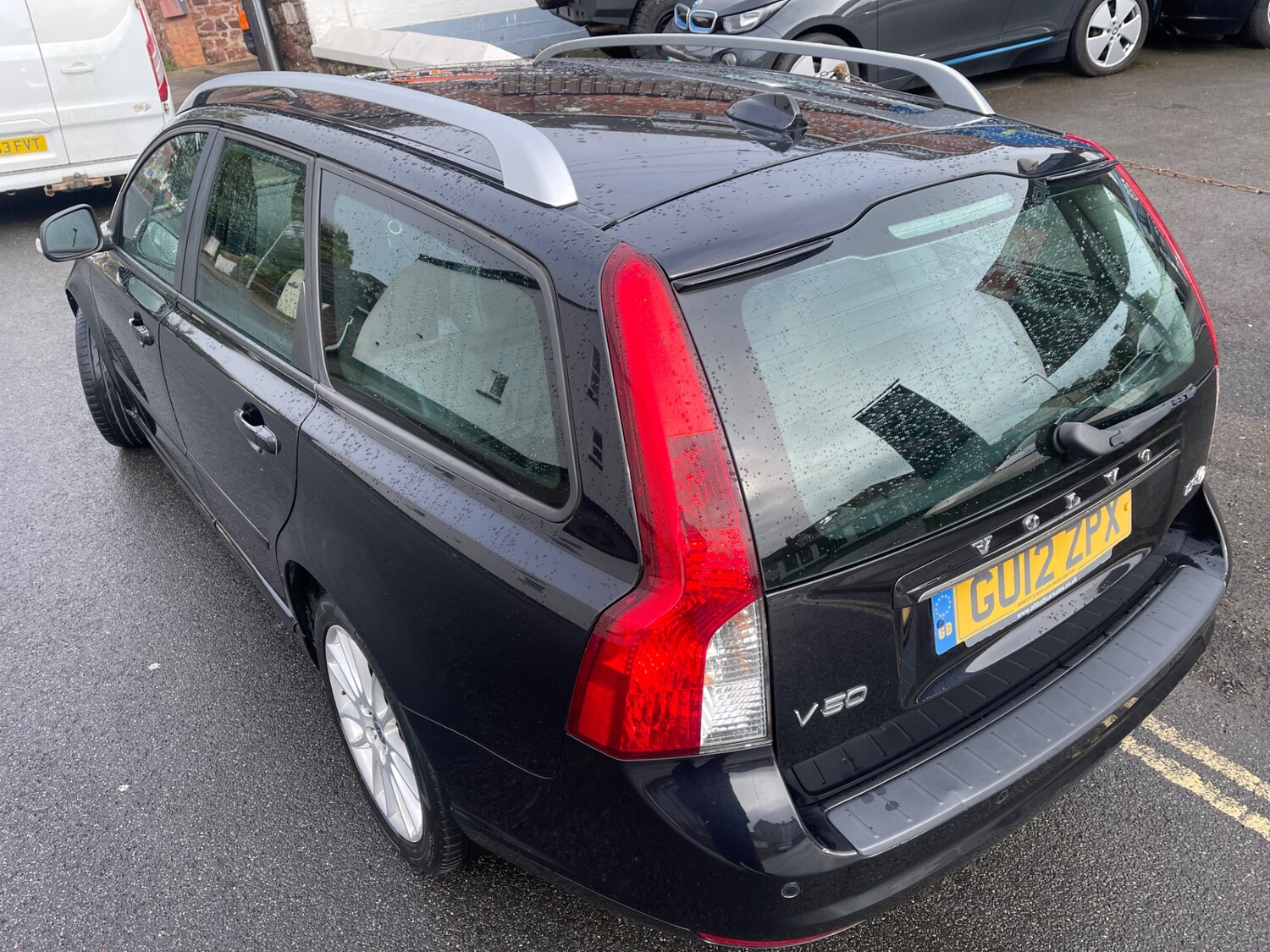 Used Volvo V50 2012 for sale - 78014406: Photo 32