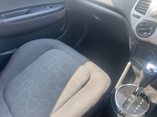 Used Hyundai i20 2011 for sale - 74417097: Photo 18