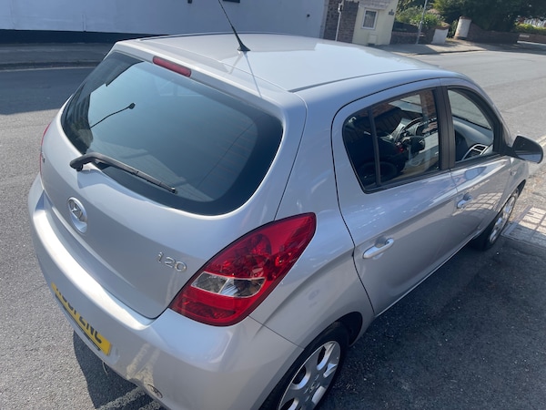 Used Hyundai i20 2011 for sale - 74417097: Photo 22