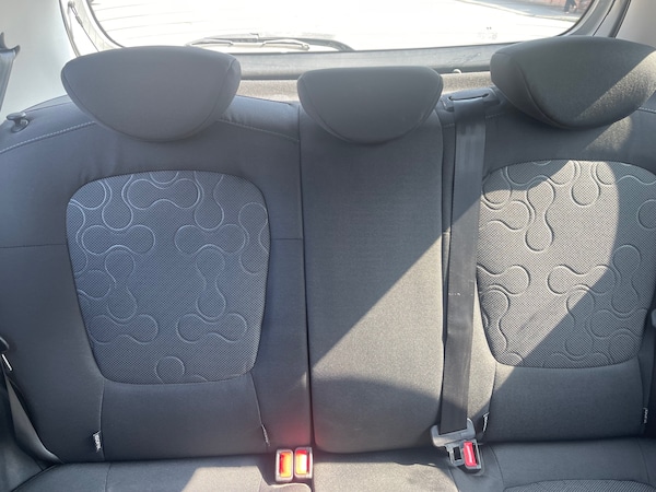 Used Hyundai i20 2011 for sale - 74417097: Photo 23