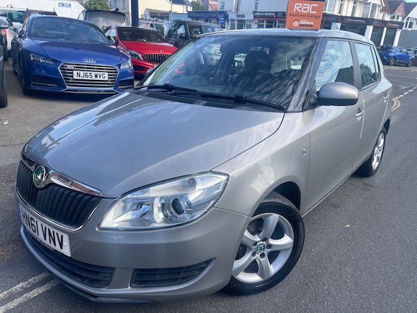 Used Skoda Fabia 2012 for sale - 76040180: Photo 1