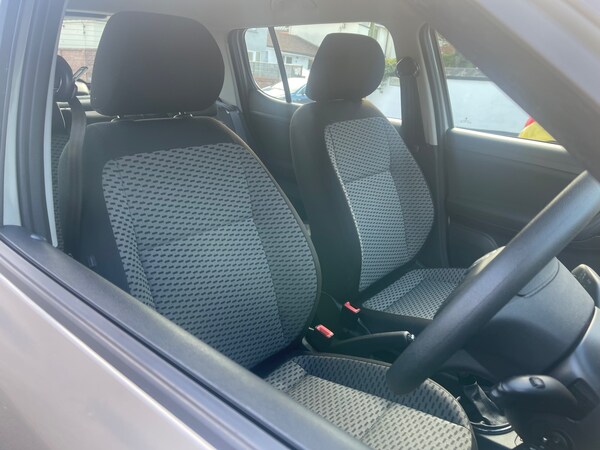 Used Skoda Fabia 2012 for sale - 76040180: Photo 35