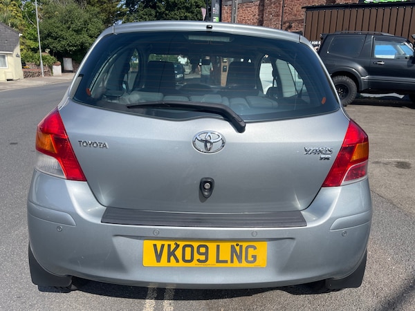 Used Toyota Yaris 2009 for sale - 75223313: Photo 7