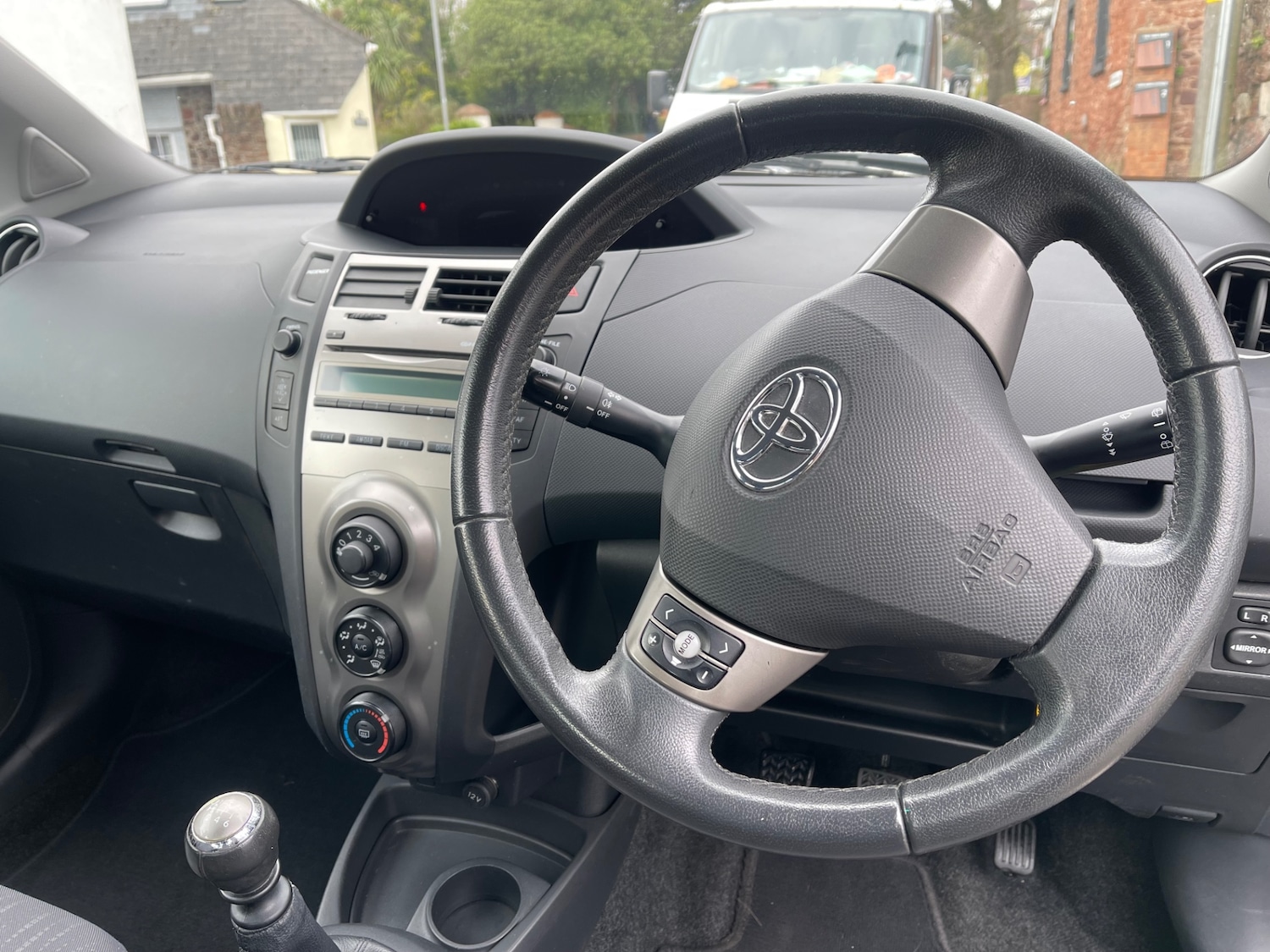 Used Toyota Yaris 2009 for sale - 76796761: Photo 10